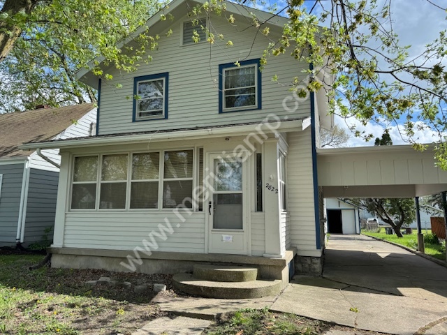 Property main image